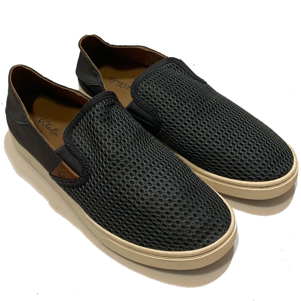 9 / Olukai Pehuea Women’s Breathable Slip-On Shoes